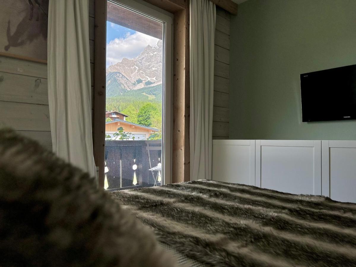 Haus Blaesi Apartment Ehrwald Luaran gambar